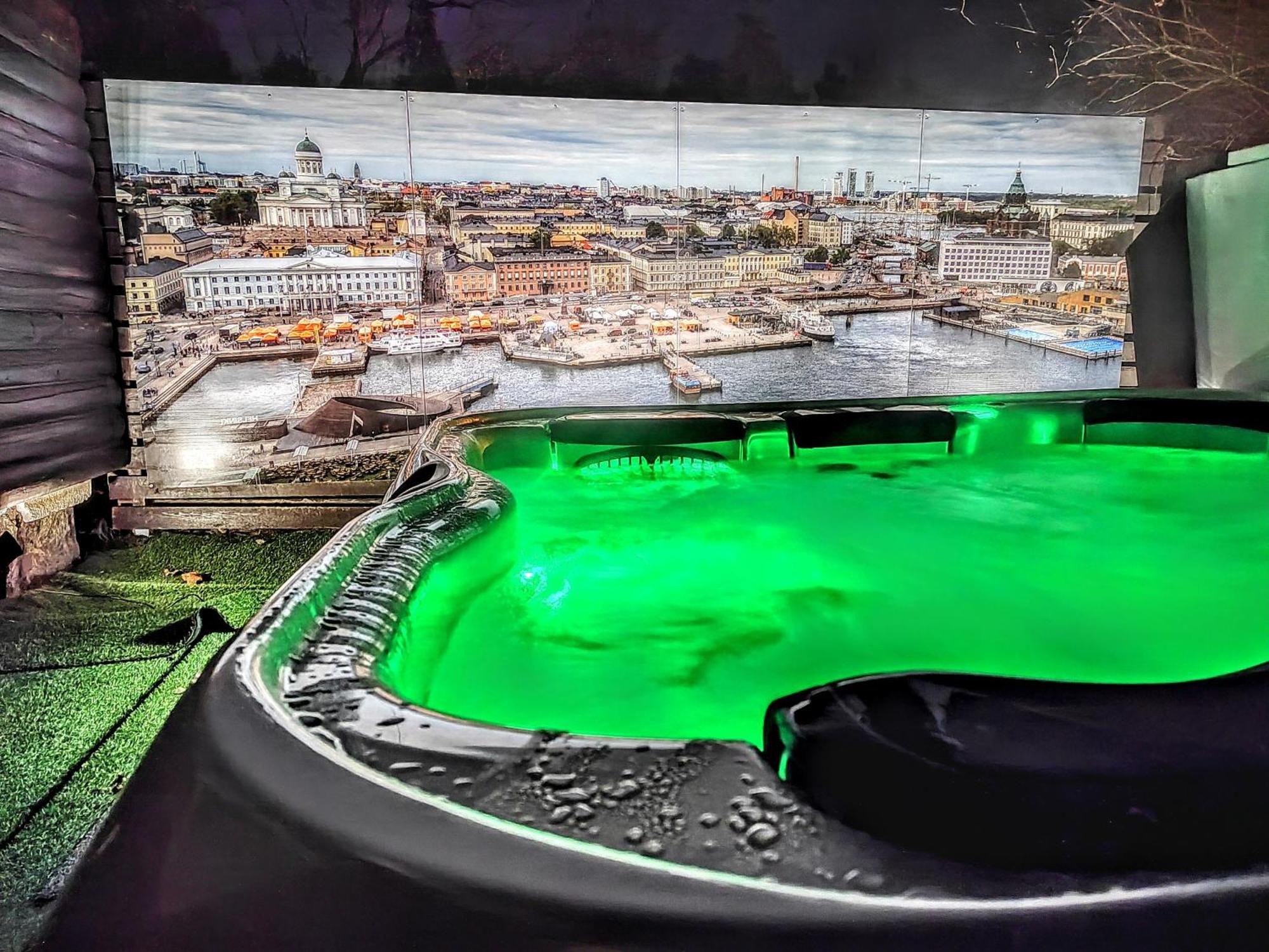 Relax & Recharge - A Unique Suite With A Touch Of Luxury - Hot Tub And Sauna Inspired Decor #Not A Real Sauna# Easy City Access - Direct Train 15 Min To City Ελσίνκι Εξωτερικό φωτογραφία
