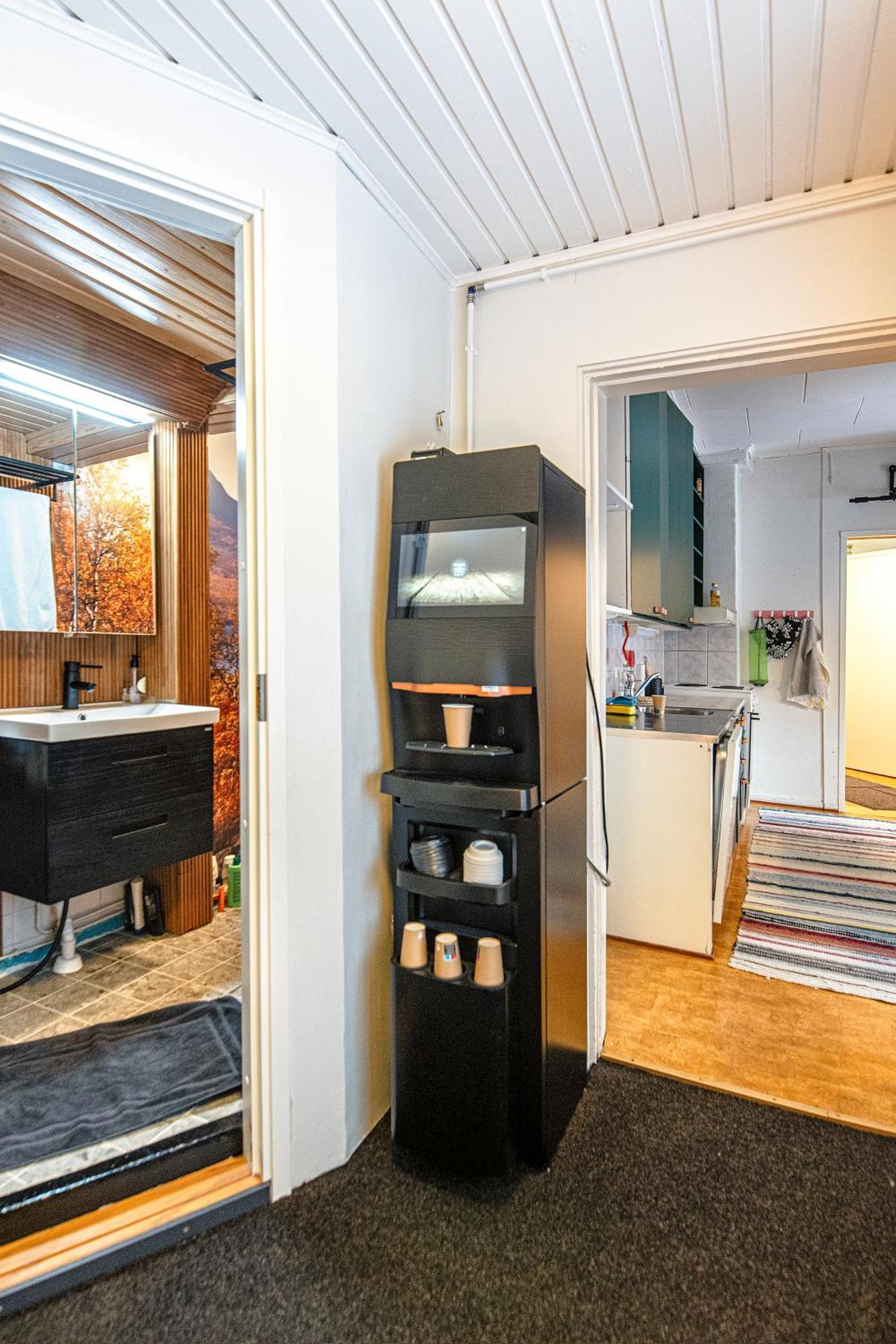 Relax & Recharge - A Unique Suite With A Touch Of Luxury - Hot Tub And Sauna Inspired Decor #Not A Real Sauna# Easy City Access - Direct Train 15 Min To City Ελσίνκι Εξωτερικό φωτογραφία